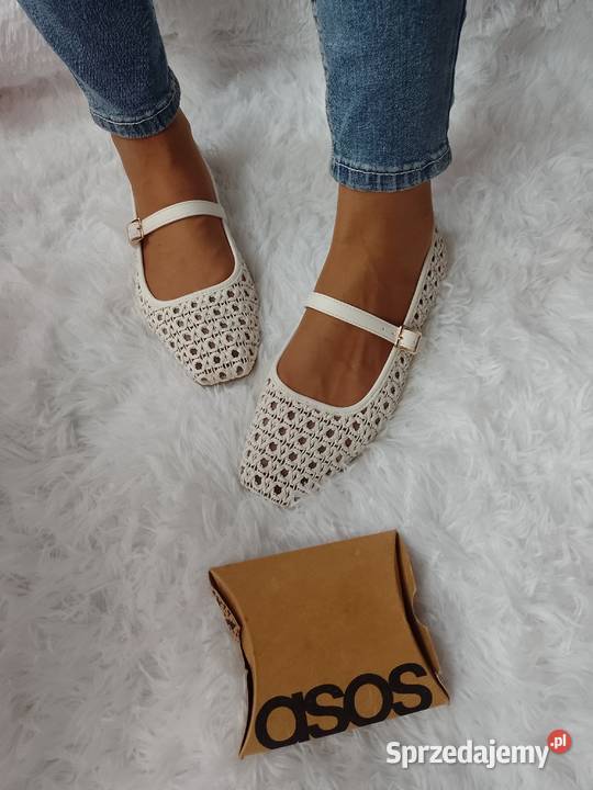 40 ASOS Białe baleriny ażurowe z zapięciem z Kraków