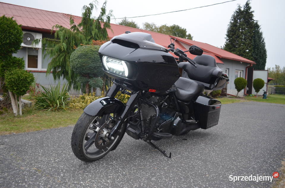 HarleyDavidson Road Glide Street Electra 20000km Harley-Davidson Nowa Dęba