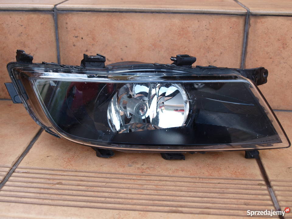 Skoda Superb II Halogen Lewy 2013 2017r