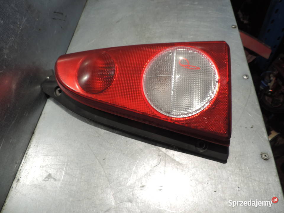 OPEL AGILA A LAMPA PRAWA TYLNA PRAWY TYŁ sprzedam