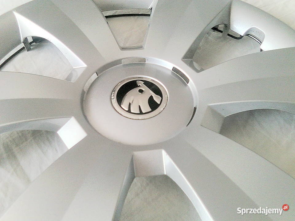 SKODA 15 kołpak oryg Piekary Śląskie
