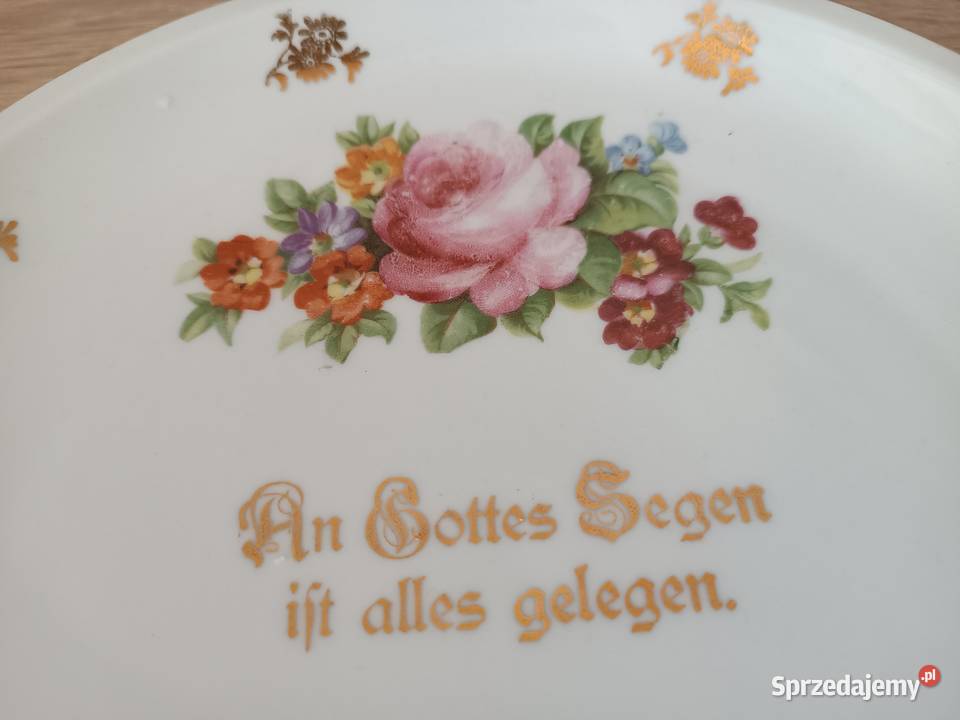 Patera z napisem Porcelana i szkło Gorlice