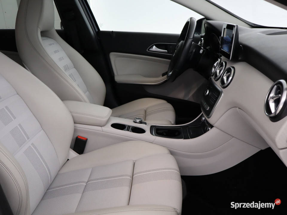 Mercedes A A 220 4MATIC niebieski Klasa A Bielany Wrocławskie