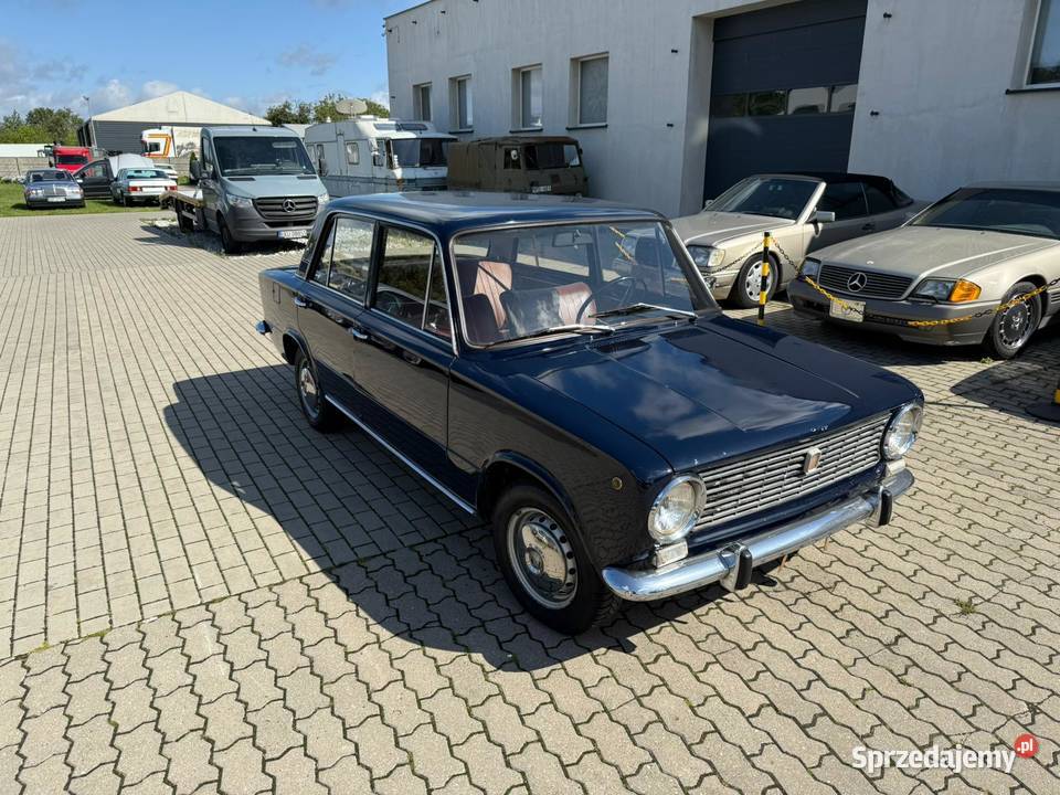 Fiat 124 Berlina pierwsza seria 1967 r Sprawny garażowany