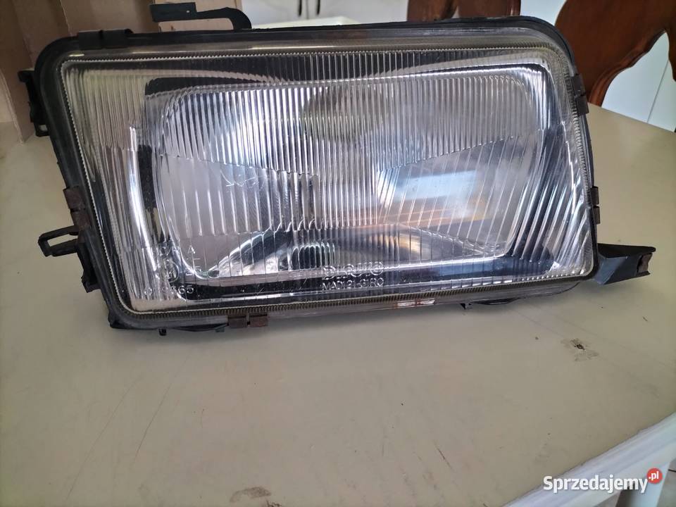 Reflektor przedni lewy Audi 80 B4 Bydgoszcz