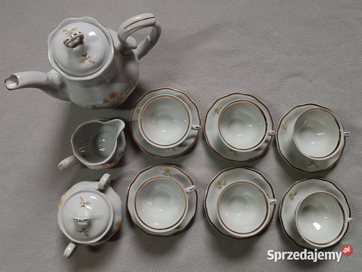 Filiżanki spodeczki dzbanek porcelana Karolina Opole