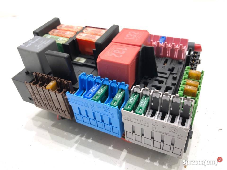 SKRZYNKA BEZPIECZNIKÓW MERCEDES GLC SUV 20 194 Układ elektryczny, zapłon podkarpackie