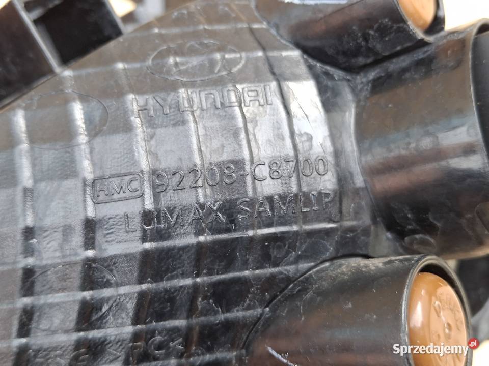 HYUNDAI I20 II LIFT HALOGEN PRAWY LAMPA PRAWA Bieleń