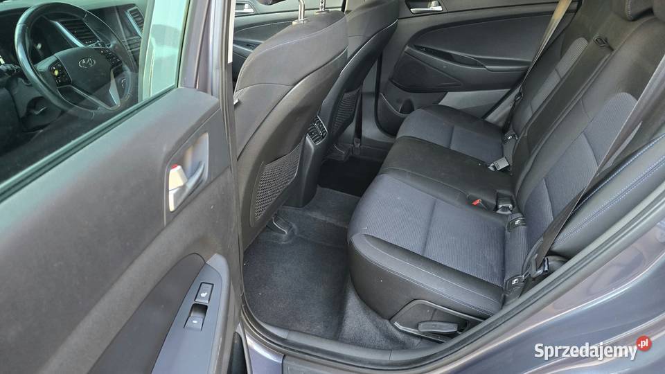 Hyundai Tucson 20 CRDI Comfort 4WD Rok produkcji 2016 Motoryzacja
