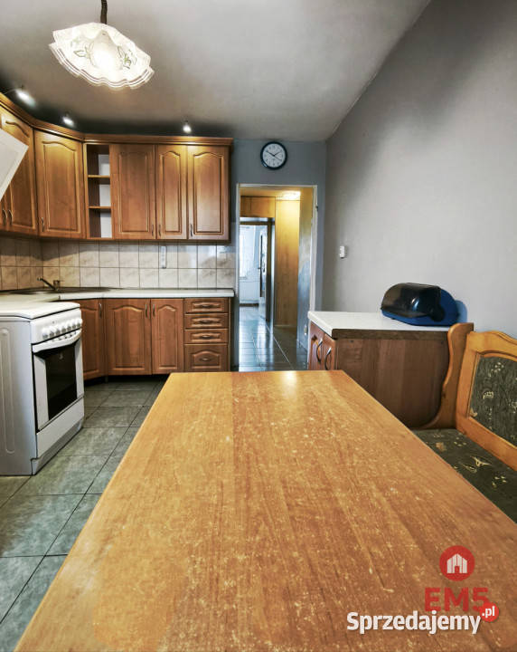 Sprzedam mieszkanie Przerośl Dworna 7245m2 3 pok