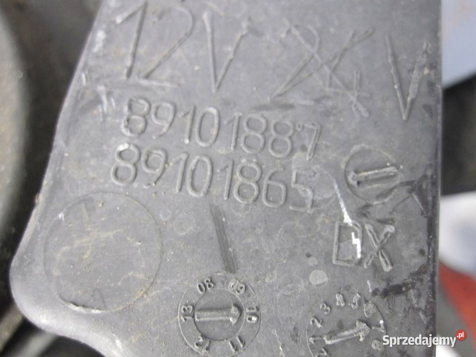 ALFA ROMEO MITO 10r lampa prawa przód 89101887 osobowe świętokrzyskie