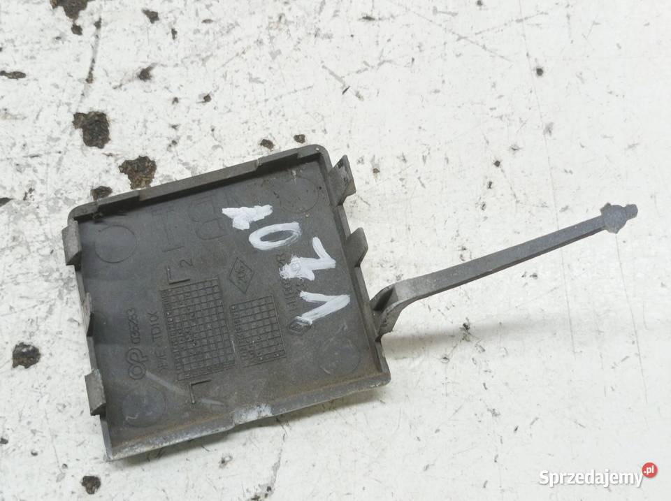 OSŁONA HAKA ZDERZAKA PRZÓD DV369 511803862R Rok produkcji 2012 sprzedam