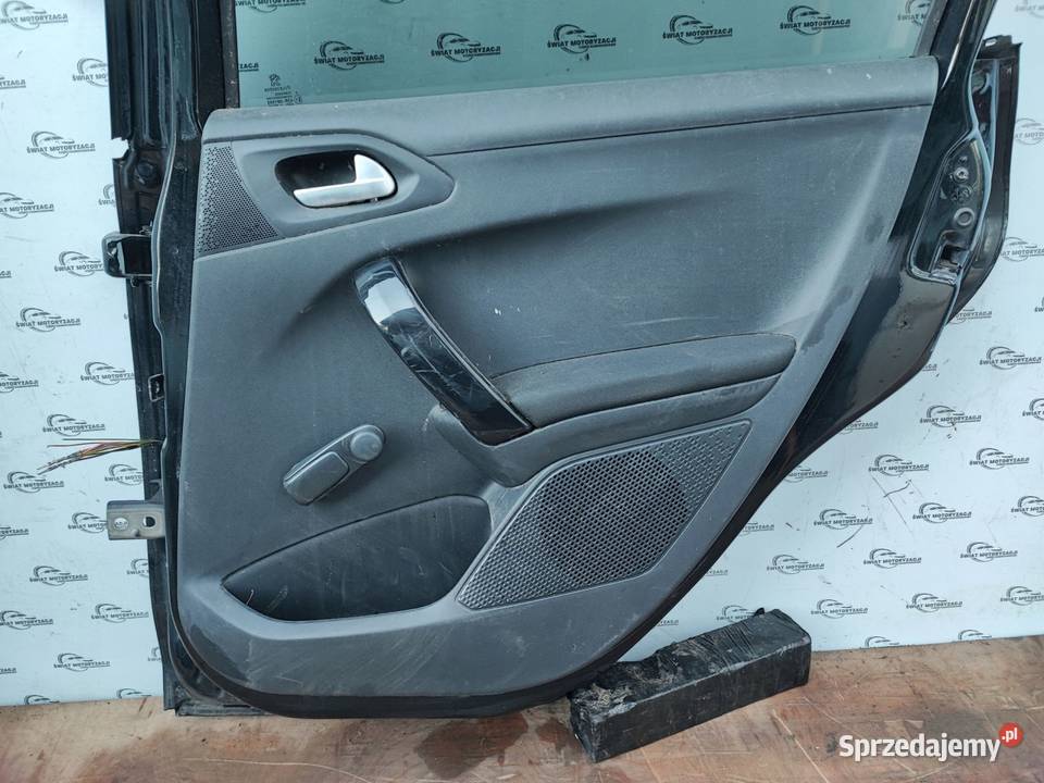 PEUGEOT 208 I LIFT 17r Drzwi prawy tył 210 osobowe Kielce