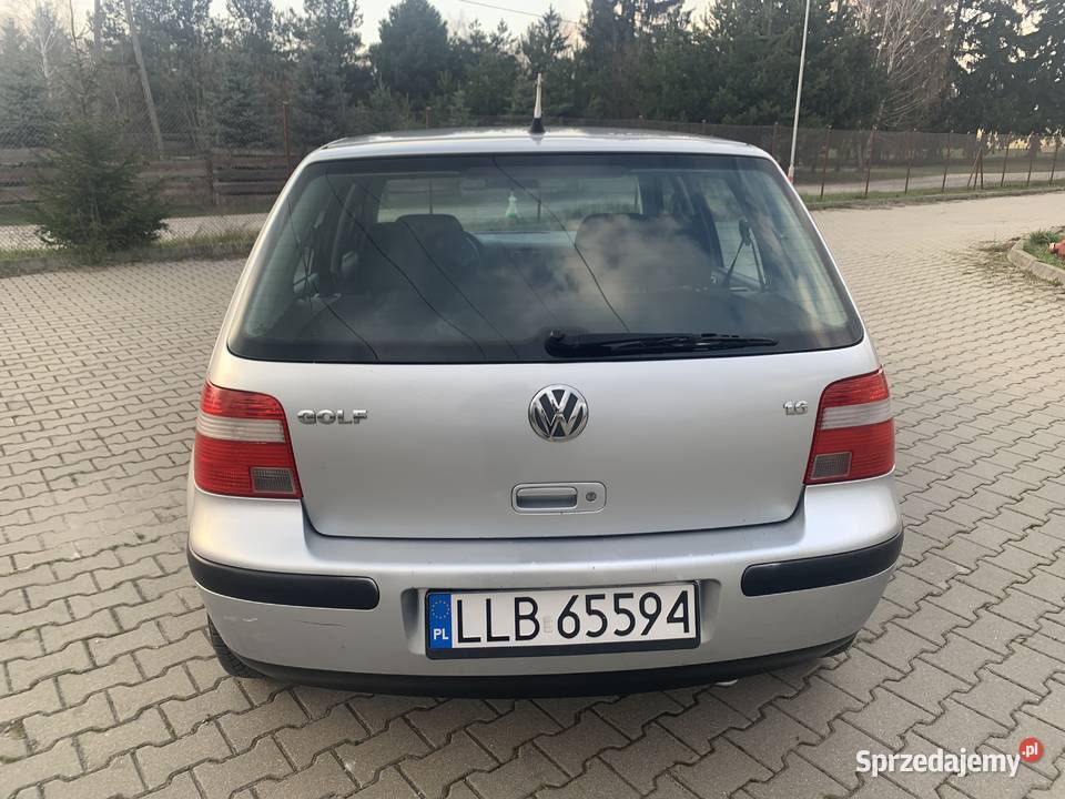 Volkswagen Golf IVLift16 SR Rok produkcji 2002 Lubartów