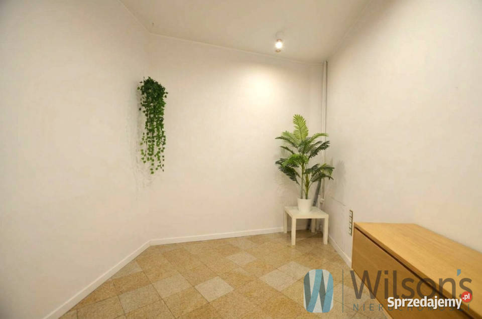Lokal Łomianki 120m2 sprzedam