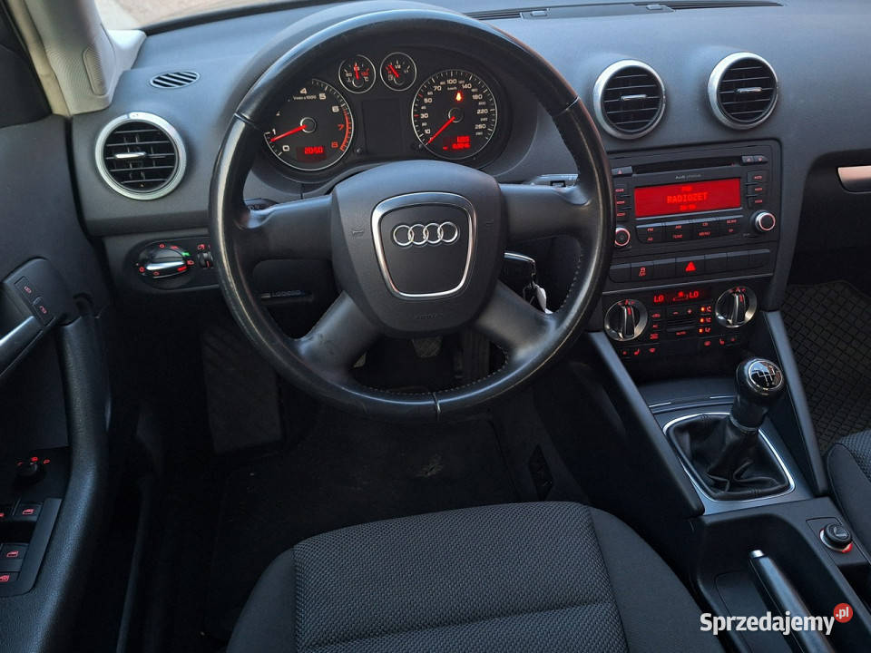 Audi A3 16MPi STAN KLiMAtronik podgrzew fotele Olsztyn
