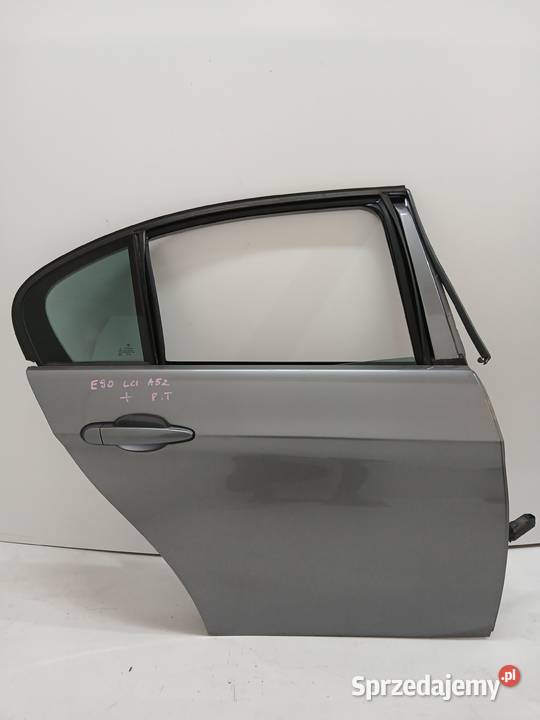 DRZWI PRAWE TYLNE BMW E90 A527 SPACEGRAU Strzyżewice sprzedam