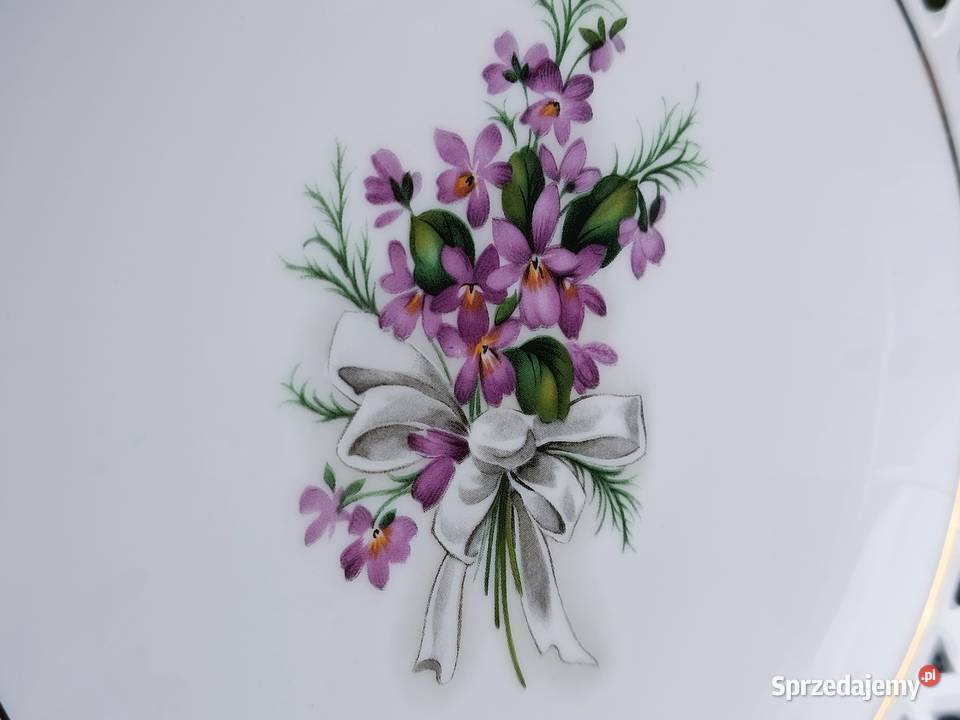 Śliczna porcelanowa patera ażurowa na stopie