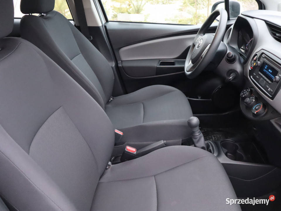 Toyota Yaris 10 VVTi poduszka powietrzna Piaseczno