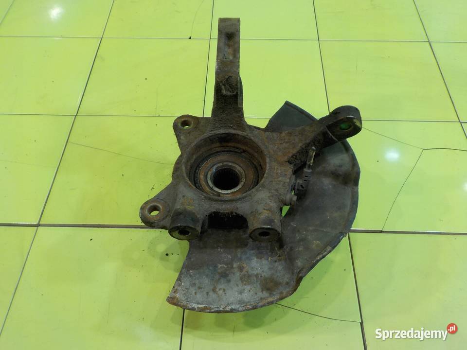 KIA SPORTAGE II 20 CRDI 08r 5D zwrotnica prawa osobowe Suków