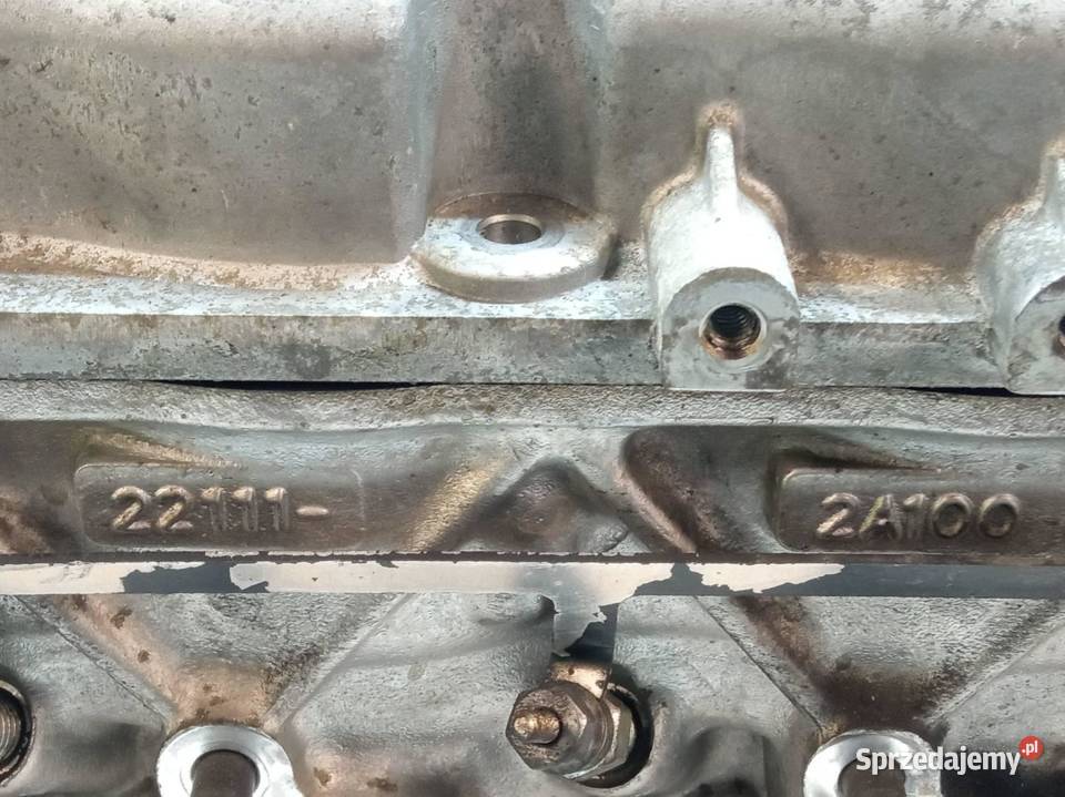 GŁOWICA KOMPLETNA 221112A100 16 CRDI Hyundai i30 sprzedam
