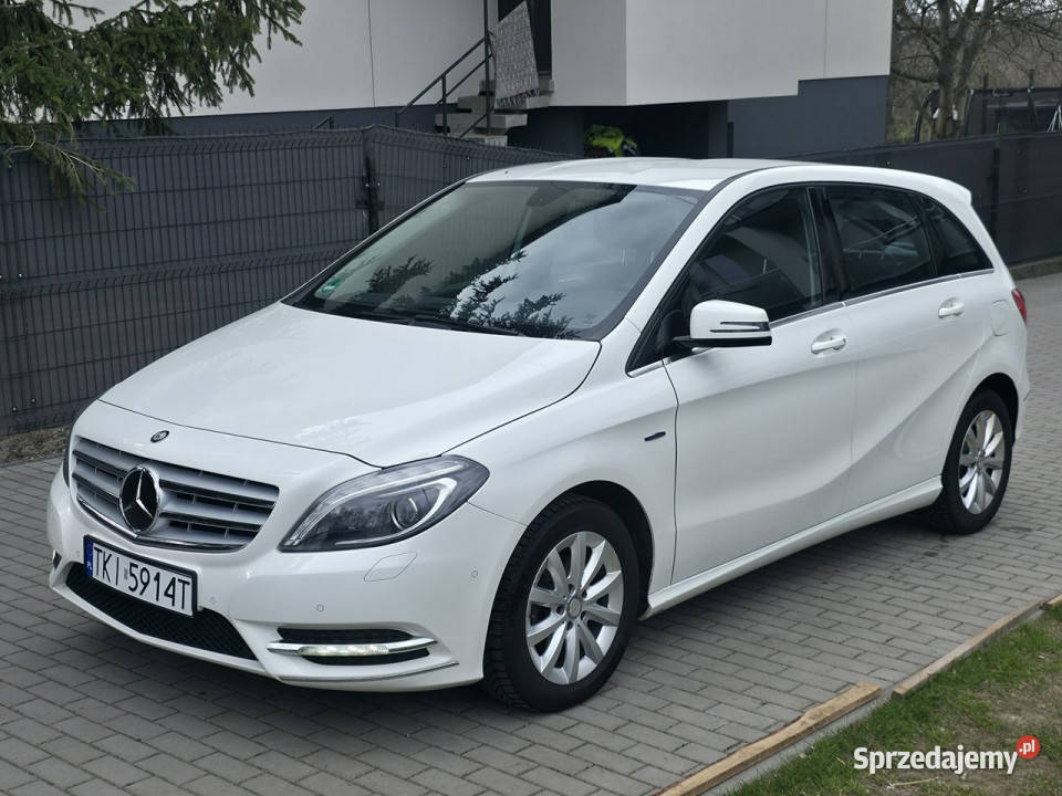 Mercedes B 180 16 Benzyna Serwisowany Gwarancja świętokrzyskie Piekoszów