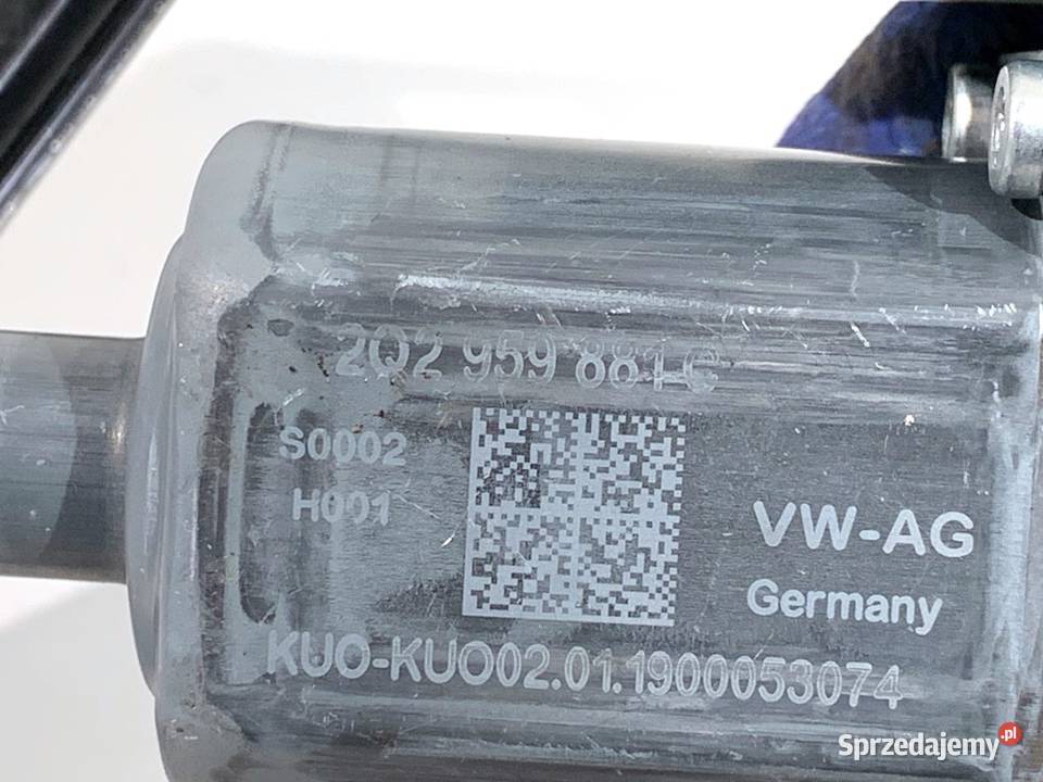 PODNOŚNIK SZYBY LEWY PRZÓD SKODA FABIA III osobowe