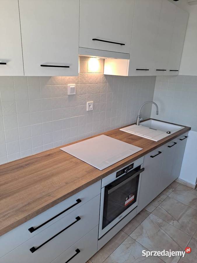 Sprzedam Mieszkanie 441m posiadające dwa balkony Warszawa