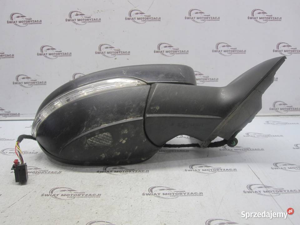 VW PASSAT CC 11r lusterko prawe 308857934A osobowe