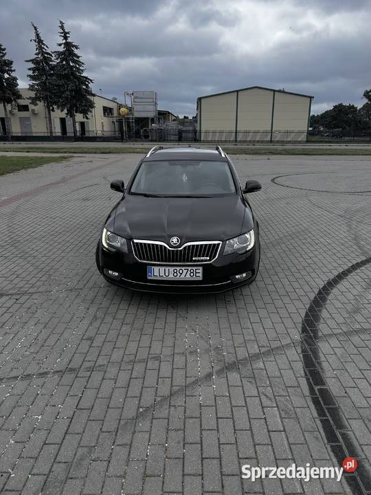 Skoda Superb II 2015 brązowy Superb Wojcieszków