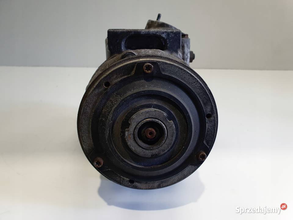 SPRĘŻARKA KLIMATYZACJI VW Touran 19 TDI pompa Motoryzacja