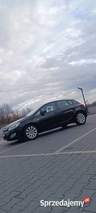 Opel Astra J 2010 17 CDTi Jastew