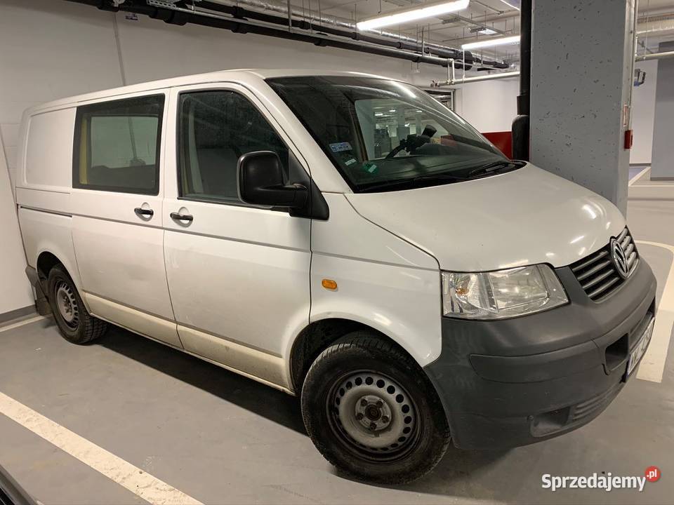 Wynajem busa przewóz osób przeprowadzki VW T5 Warszawa