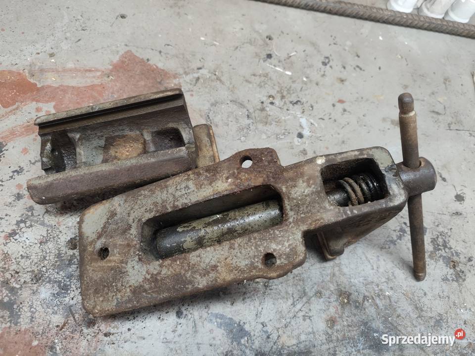 Zabytkowe polskie imadło ZM UU 80 uszkodzone PRL Rzeszów
