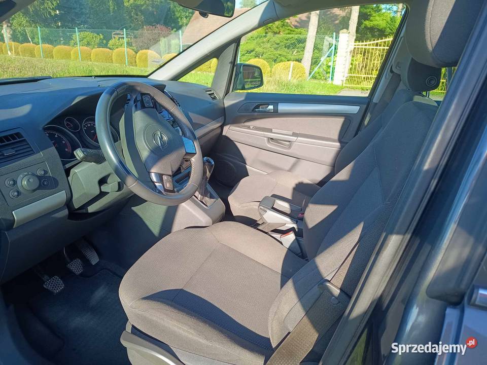 OPEL ZAFIRA 2011 17 DIESEL 16400 ZL Zafira Opel podkarpackie Krosno