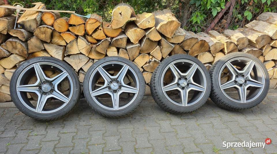 Mercedes C63 AMG Głowno