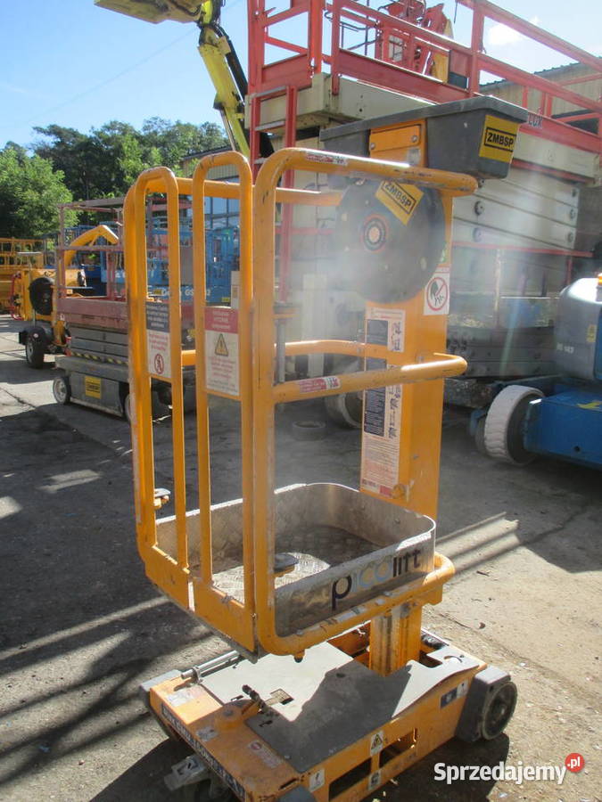 Podnośnik osobowy 35 m JLG Power Towers PECOLIFT