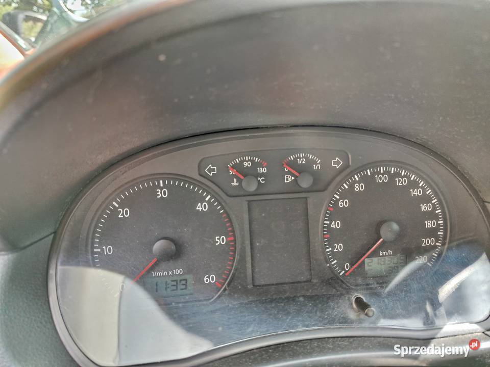Volkswagen Polo 14 TDI 2008 r dawca części Rok produkcji 2008 Szklarka Myślniewska sprzedam