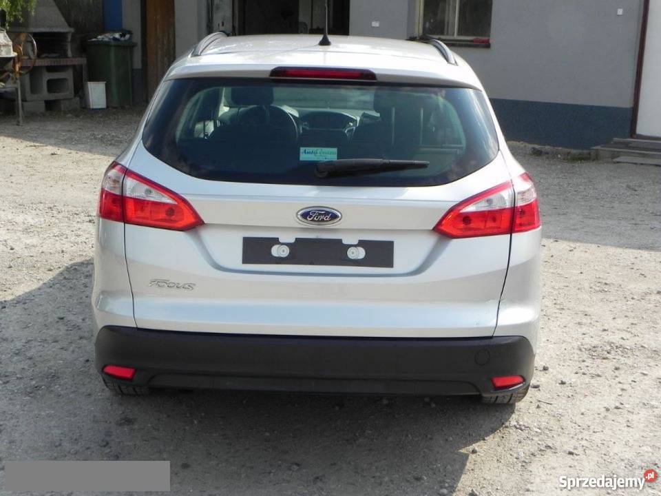 Do sprzedania Ford Focus uszkodzony 2011 sprzedam