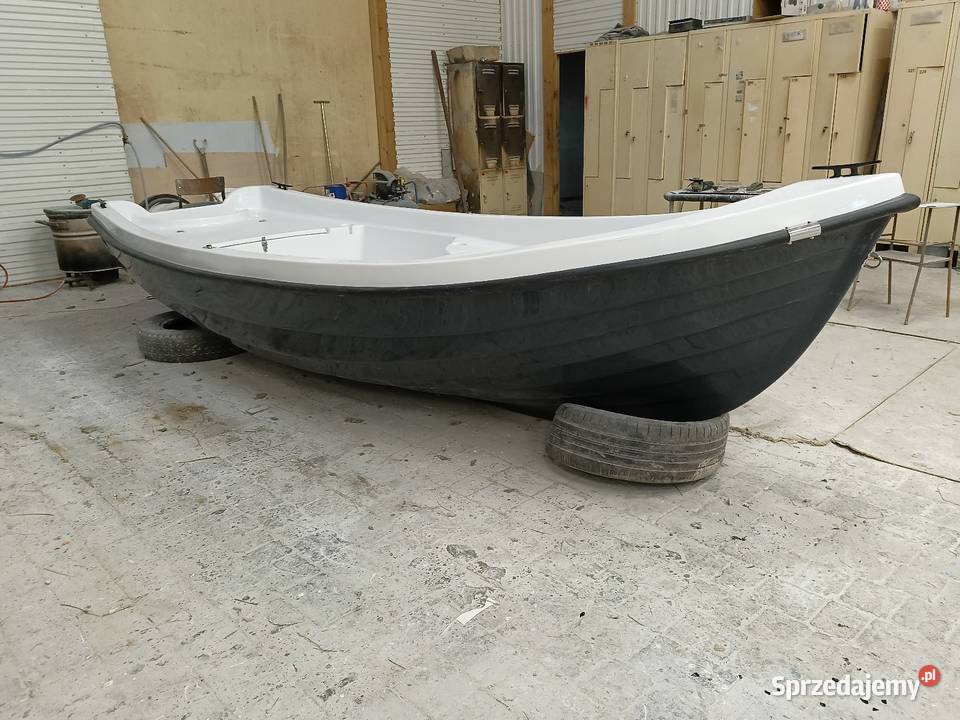 Formy do produkcji łodzi wiosłowo motorowej G420 Chojnice