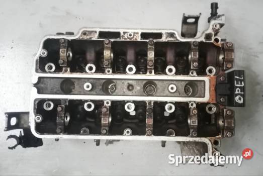 Głowica Opel 12 16V 90400234 Suchedniów sprzedam