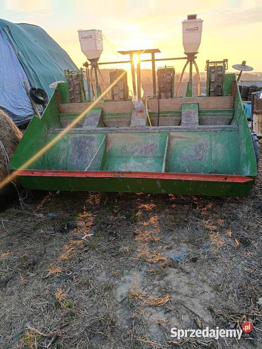 Sprzedam sadzarke do ziemniaków 4 rzedowa sprzedam