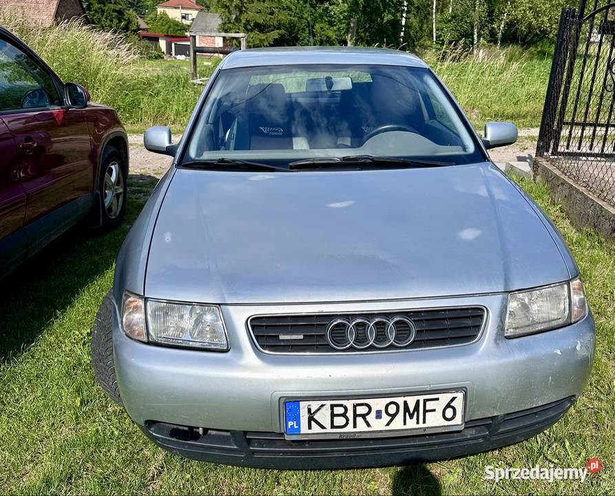 Audi a3 16 benzyna do jazdy długie opłaty Tarnów