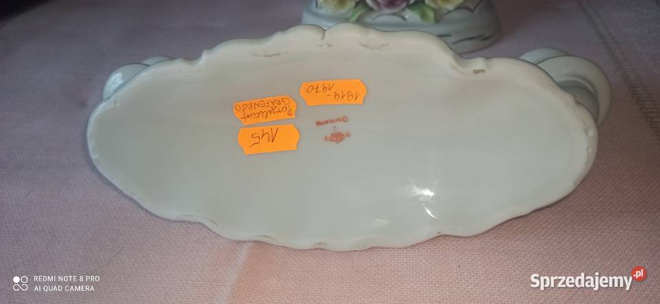 Świecznik sygnowany z bukietem kwiatów Gdańsk