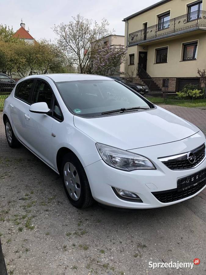 Opel Astra J 201011 Astra dolnośląskie Oława