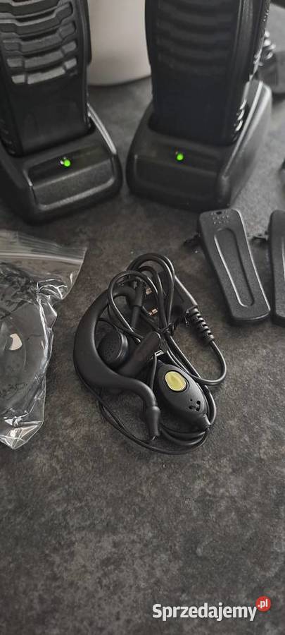 Krótkofalówki Walkietalkie Baofeng 2 słuchawki Pozostałe Ząbki sprzedam