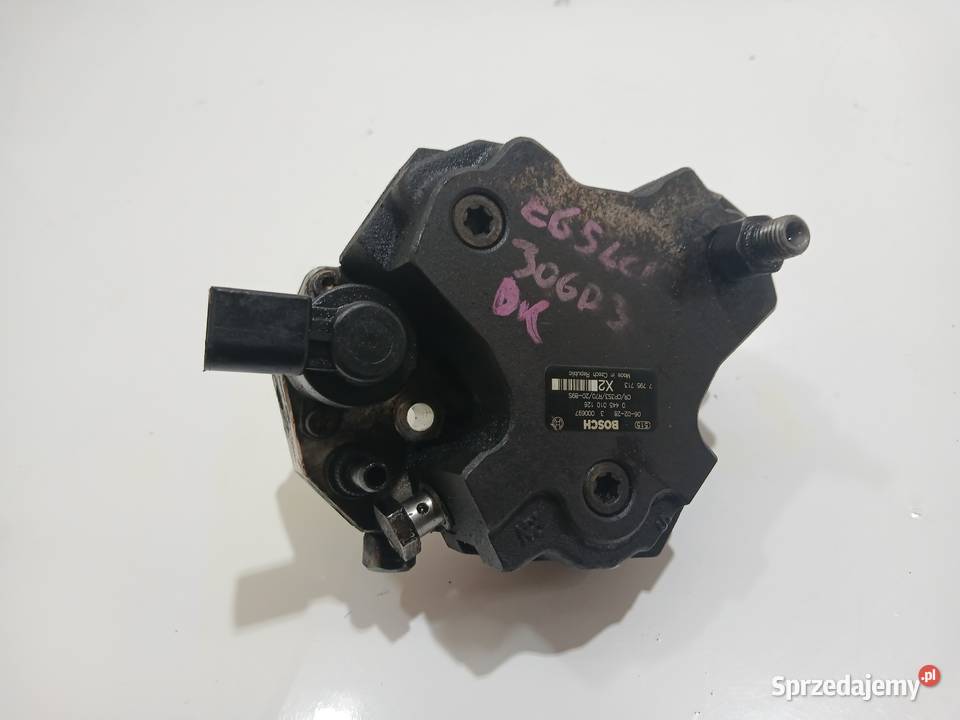 POMPA WTRYSKOWA BMW E65 30 D 306D3 R70 7795713 osobowe Strzyżewice