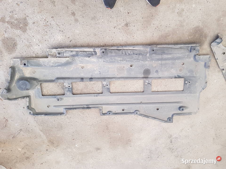 AUDI A6 C6 SEDAN OSLONA PODWOZIA PRAWA PLYTA osobowe wielkopolskie Turkowice