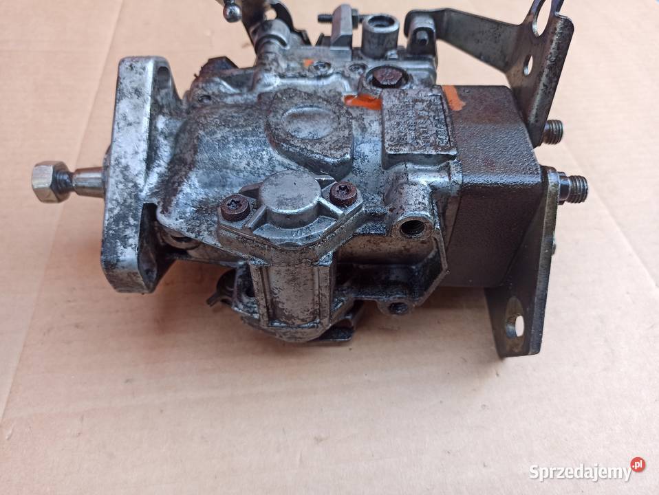Pompa wtryskowa VW T3 16 D Bosch 068130107 osobowe Pompy wtryskowe dolnośląskie Bolesławiec