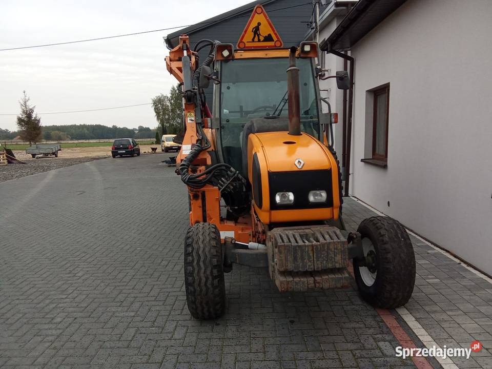 Renault ergos z kosiarka bijakowa mulczerem na wielkopolskie